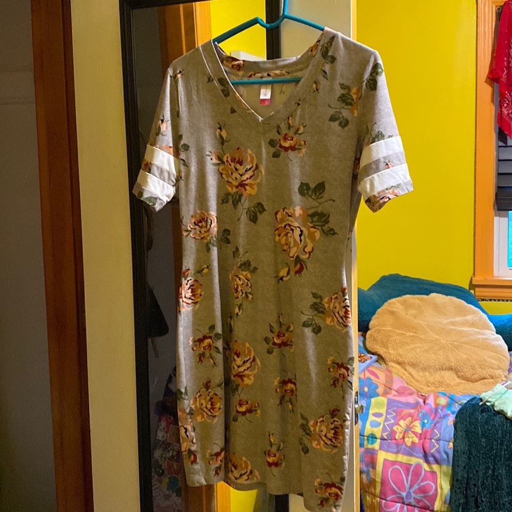 Rose dress